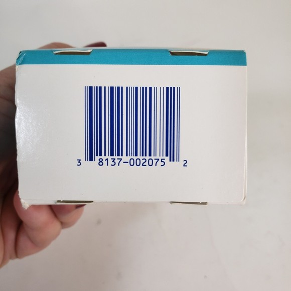 New NOS 2000 Johnson's Healthflow Angled Baby Bottle Stage 1 Slower Flow - Picture 6 of 9